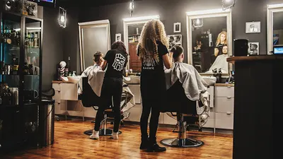 John 44 Barber Fryzjer Męski Lublin